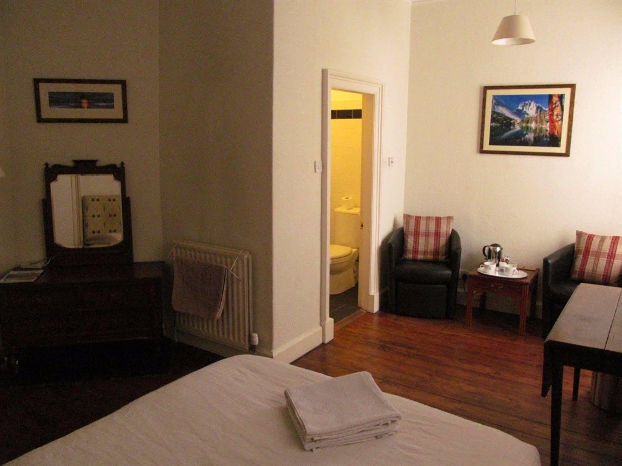 אדינבורו Lantern Guest House מראה חיצוני תמונה